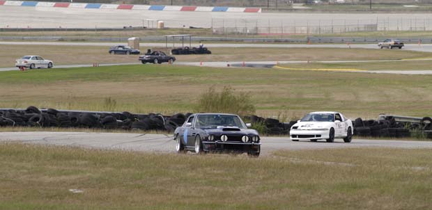  The Driver's Edge - Texas World Speedway - 2003 11 - track days Aston Martin V8 